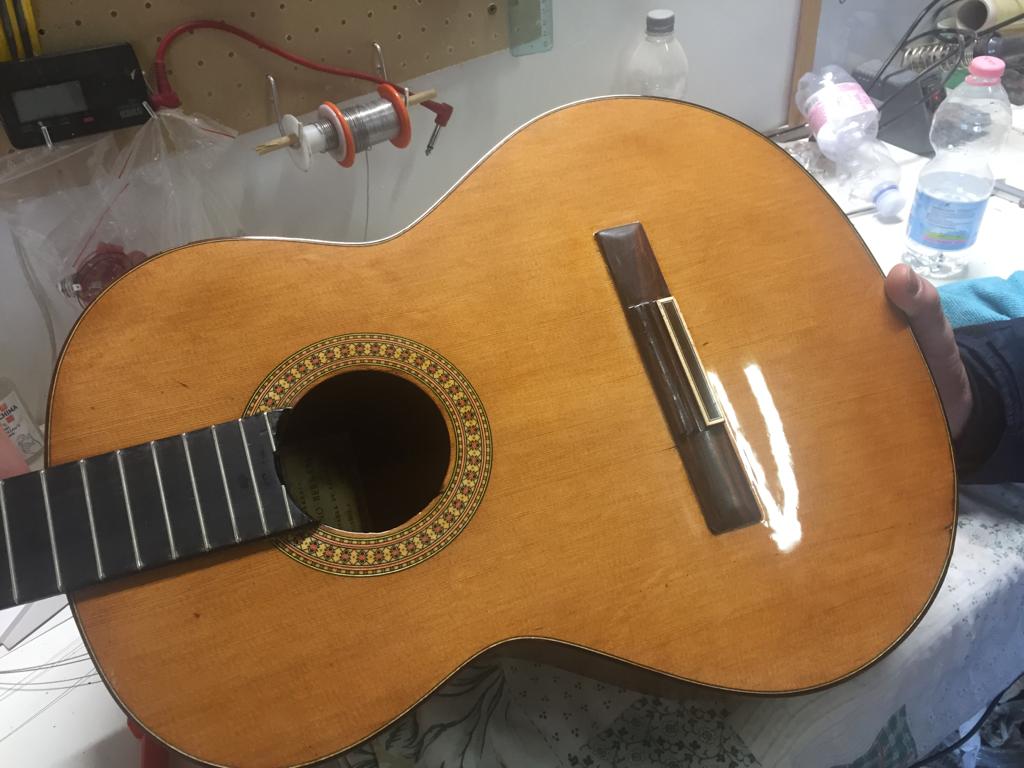 All parts wood apwguitars luthier liuteria riparazione fender bass music man classical guitar alambra